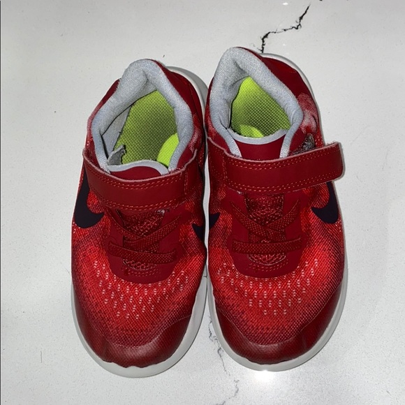 Nike kids 10C - Picture 2 of 3